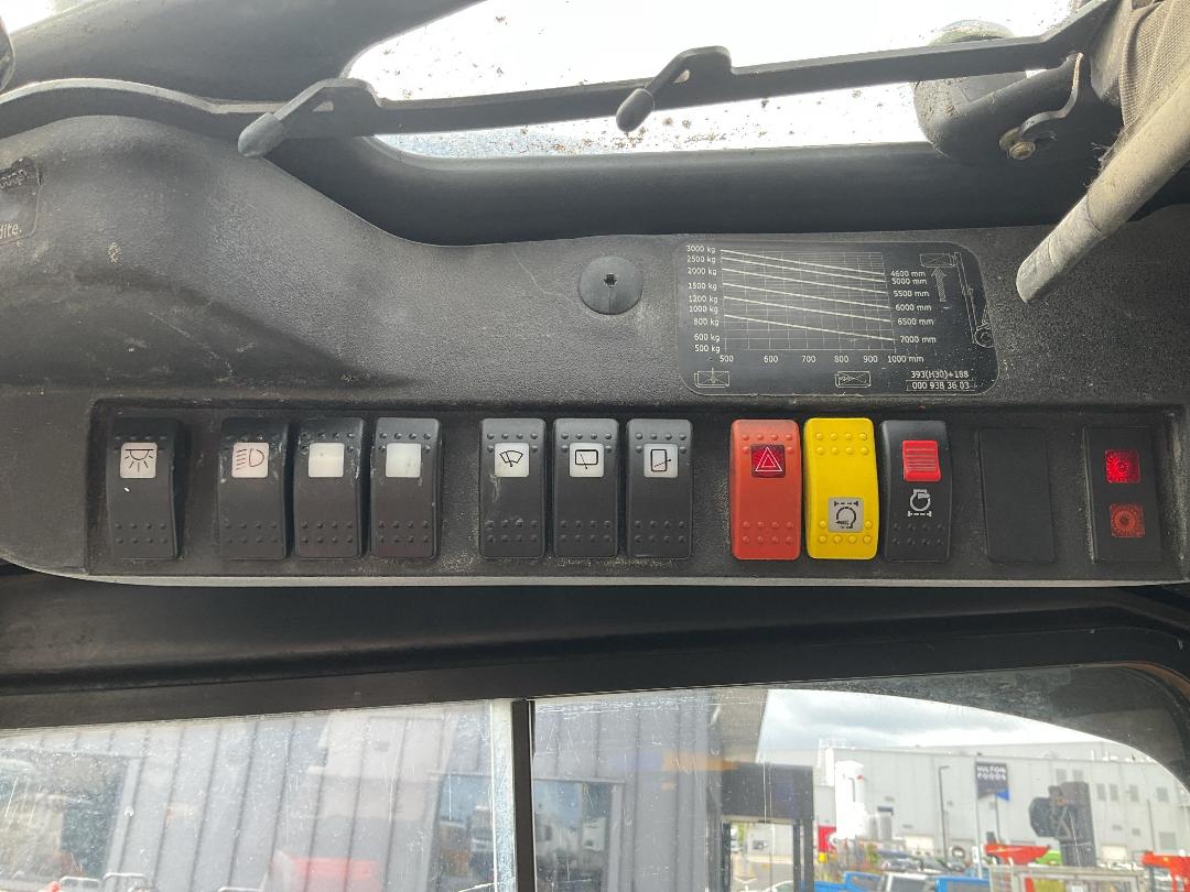 Photo '17' of Linde H30D LN-H30D Forklift Photo '17' of Linde H30D LN-H30D Forklift