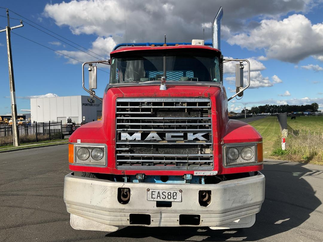 Photo '15' of MACK FLEETLINER Logger
