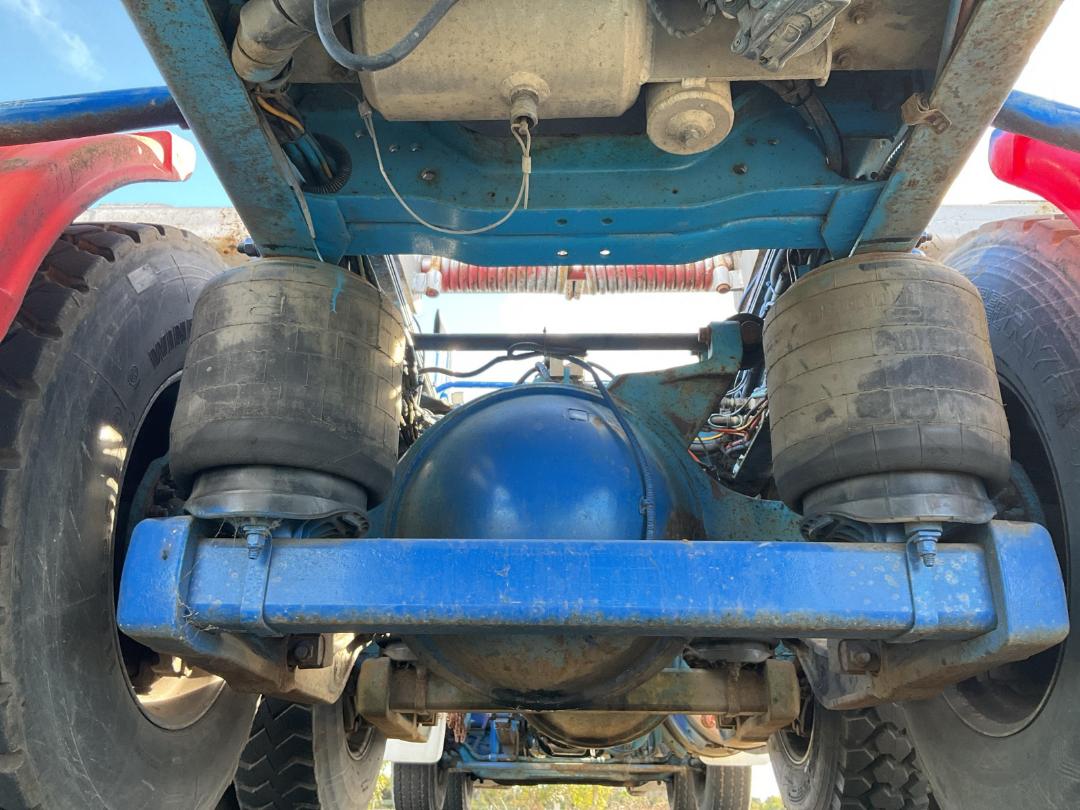 Photo '34' of MACK FLEETLINER Logger