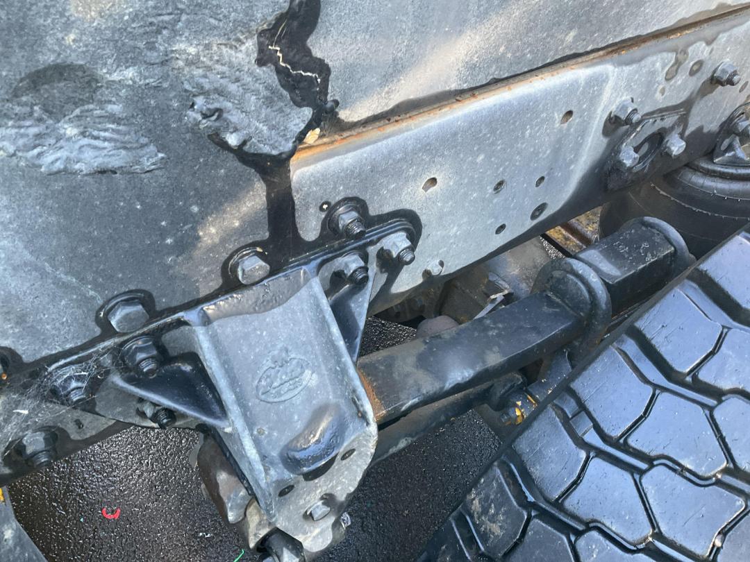 Photo '32' of MACK QANTUM Tipper