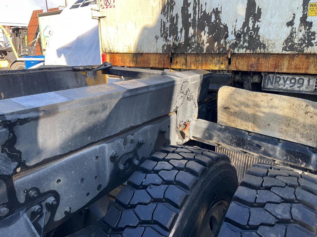 Photo '33' of MACK QANTUM Tipper