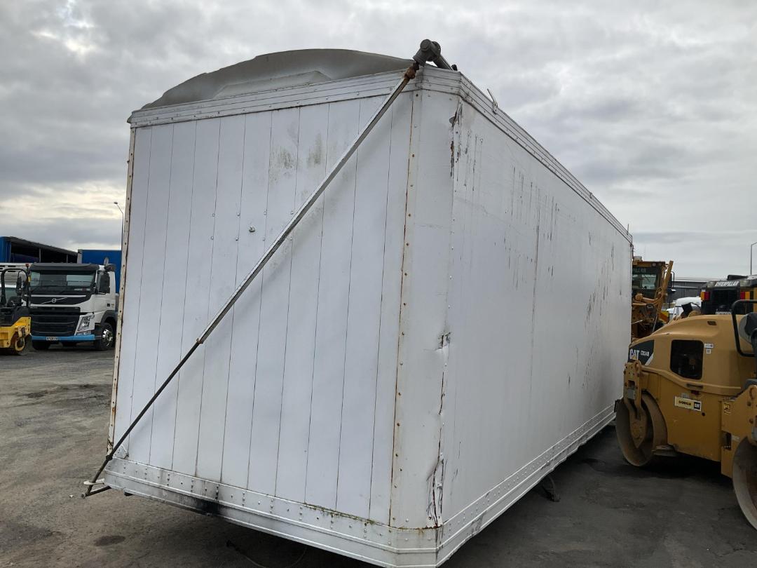 Photo '5' of MACK QANTUM Tipper