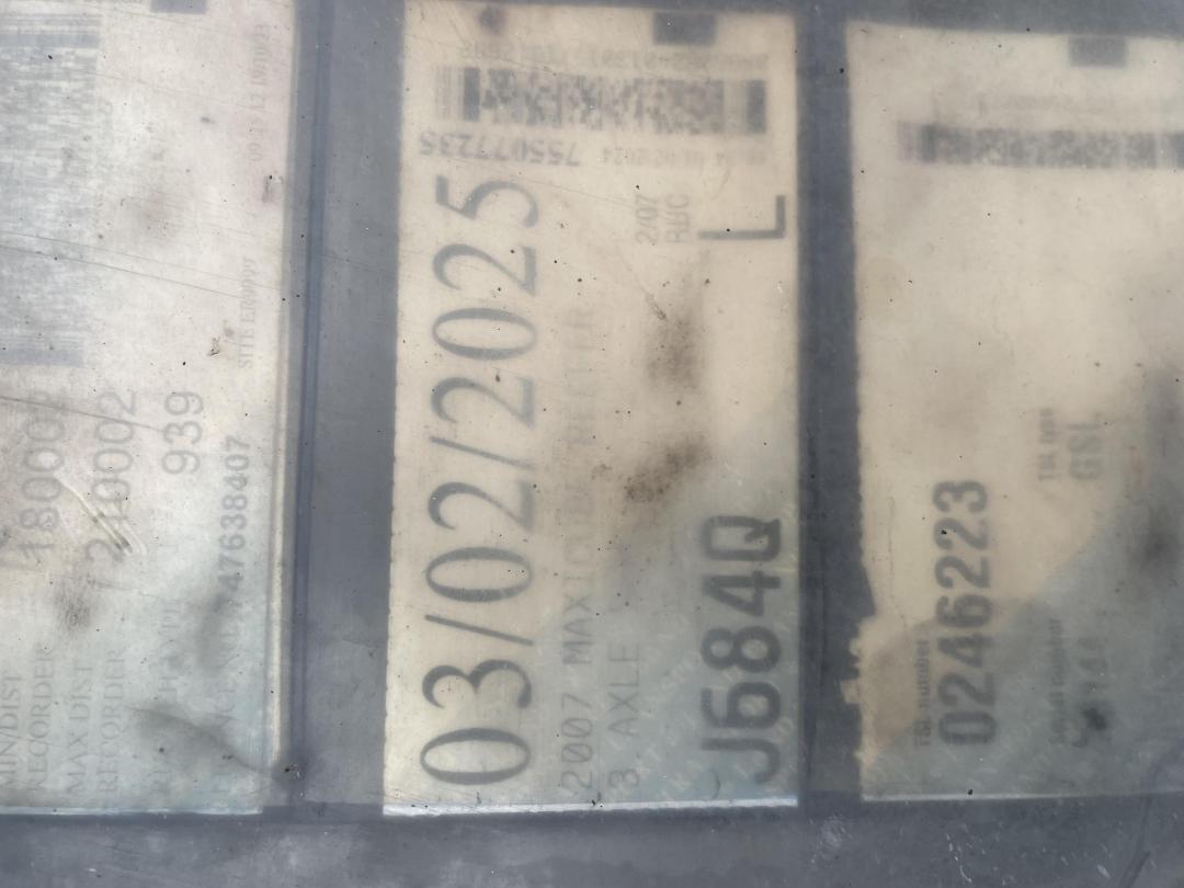 Photo '20' of Maxicube BTrain Curtain/Chiller B-Train