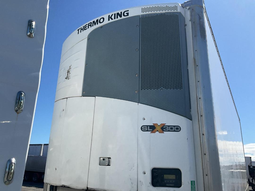 Photo '10' of Maxicube BTrain Curtain/Chiller B-Train