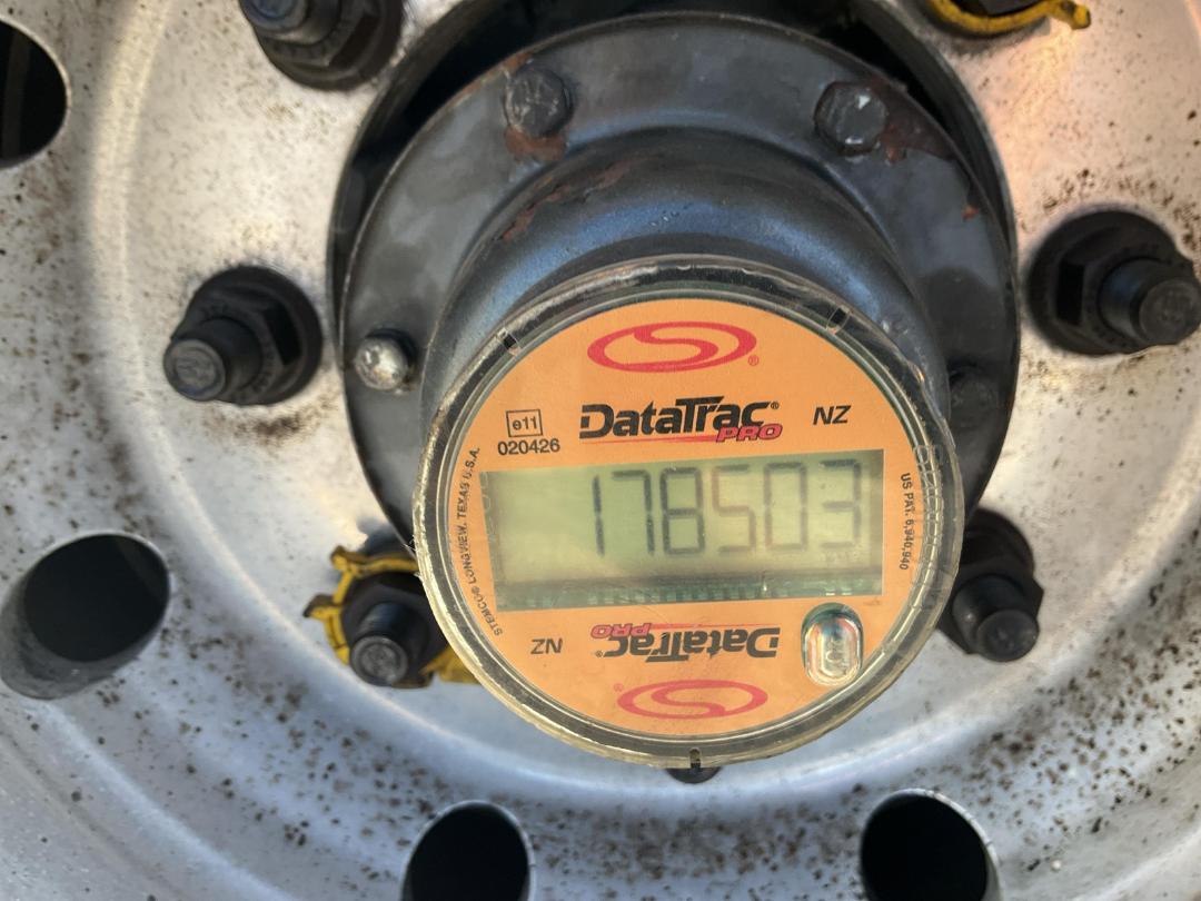 Photo '27' of Maxicube BTrain Curtain/Chiller B-Train