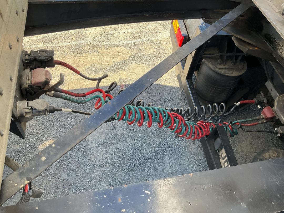 Photo '16' of Maxicube BTrain Curtain/Chiller B-Train