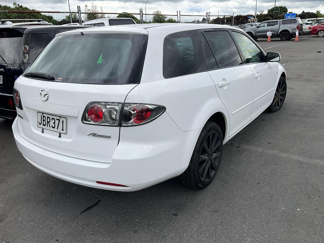 Photo '4' of Mazda Atenza Photo '4' of Mazda Atenza