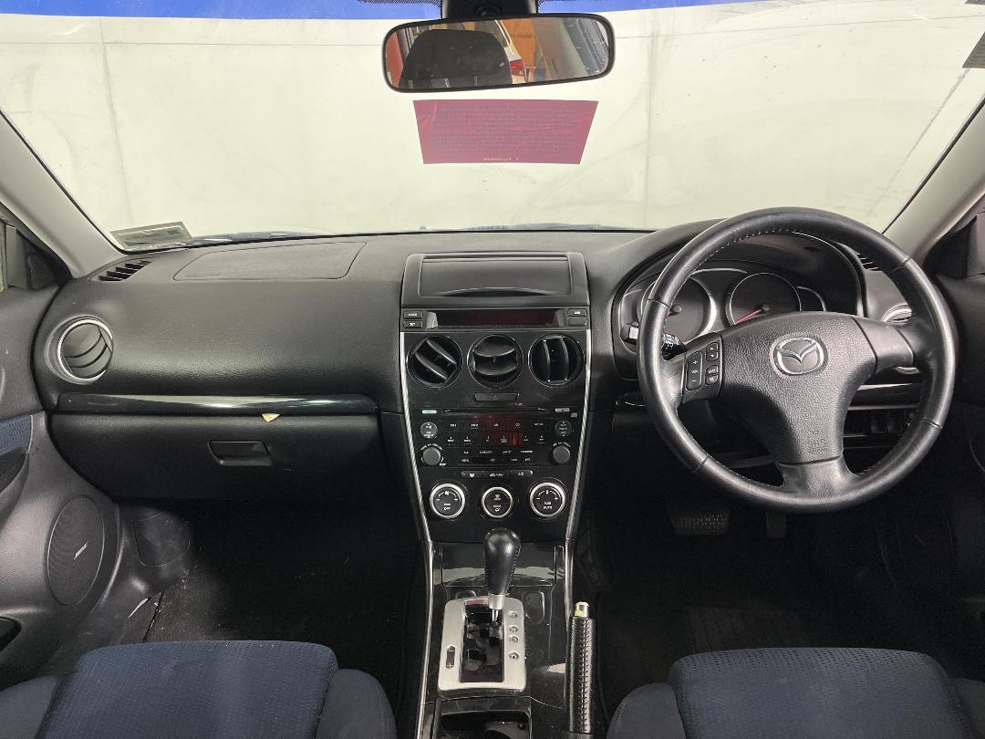 Photo '15' of Mazda Atenza Photo '15' of Mazda Atenza