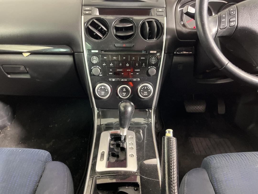 Photo '16' of Mazda Atenza Photo '16' of Mazda Atenza