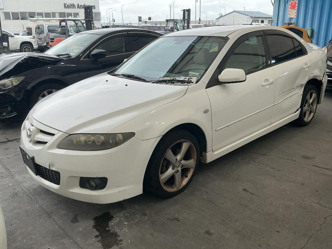 Photo '6' of Mazda Atenza