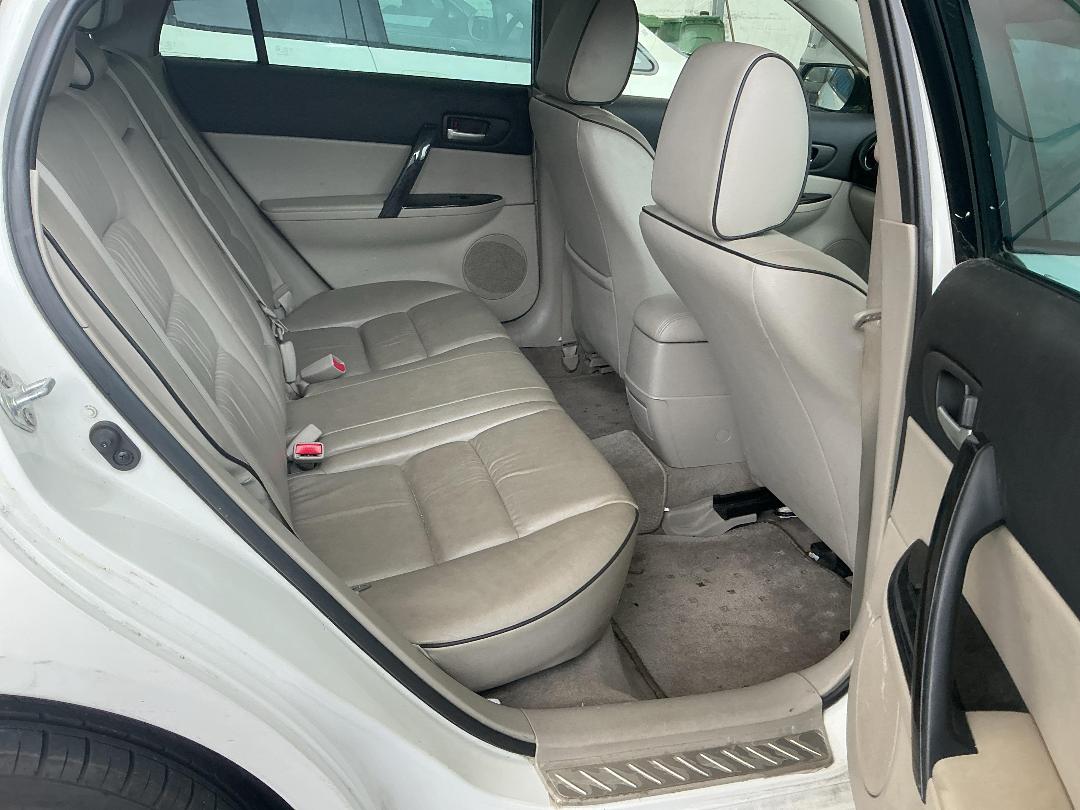 Photo '22' of Mazda Atenza