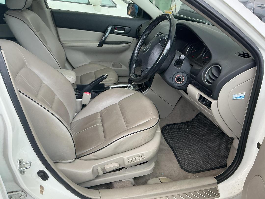 Photo '23' of Mazda Atenza