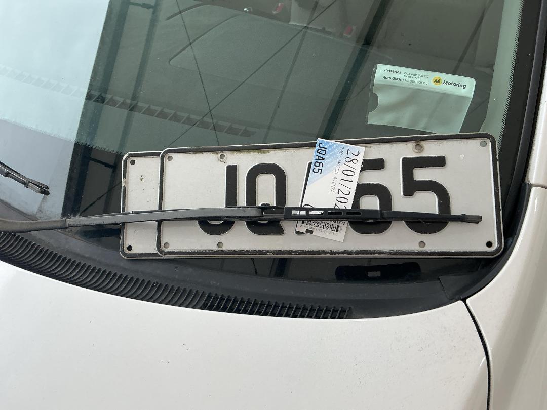 Photo '32' of Mazda Atenza