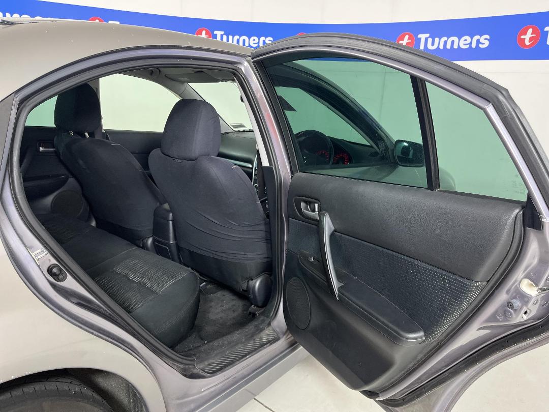 Photo '17' of Mazda Atenza Photo '17' of Mazda Atenza