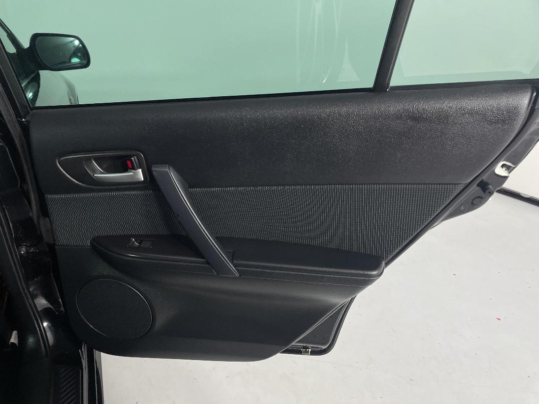 Photo '19' of Mazda Atenza Photo '19' of Mazda Atenza