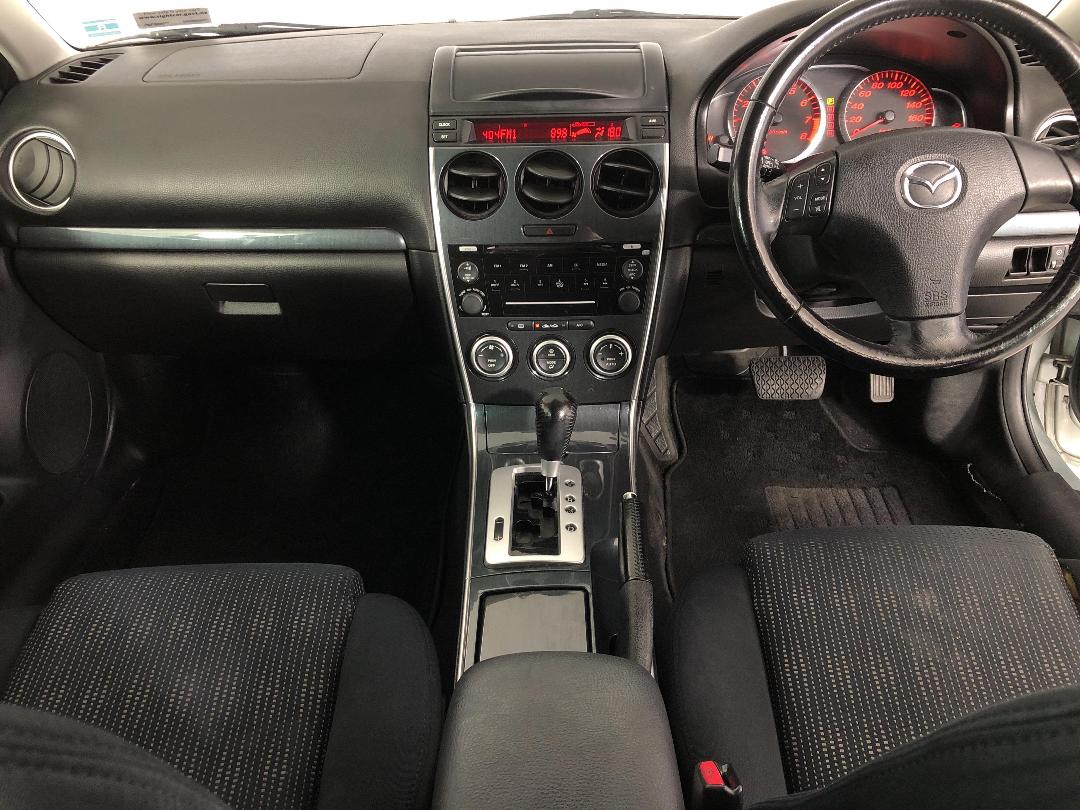 Photo '17' of Mazda Atenza Photo '17' of Mazda Atenza