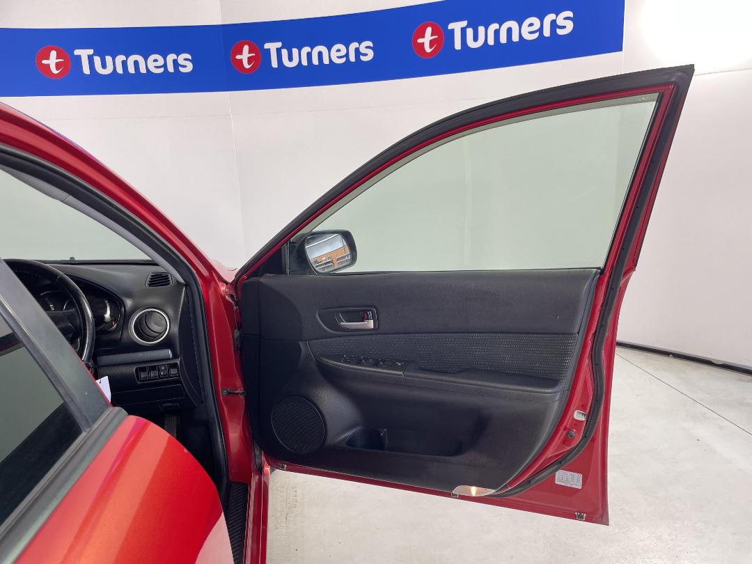 Photo '15' of Mazda Atenza Photo '15' of Mazda Atenza