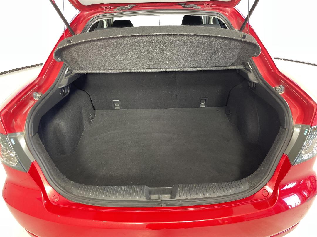 Photo '14' of Mazda Atenza Photo '14' of Mazda Atenza