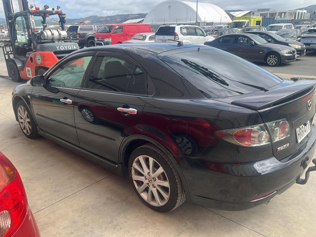 Photo '3' of Mazda Atenza