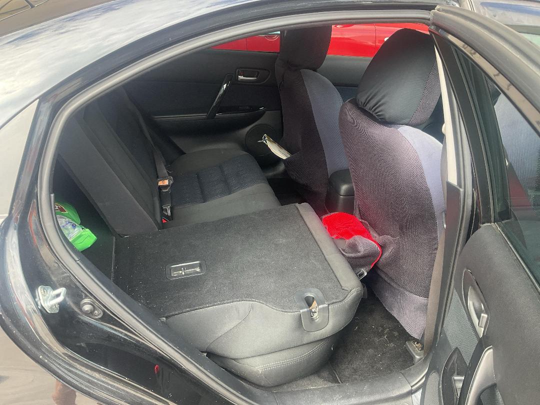 Photo '10' of Mazda Atenza