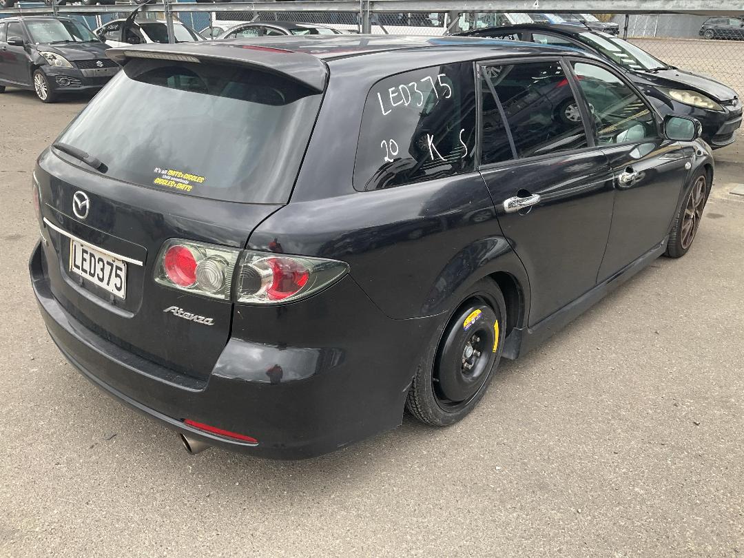 Photo '6' of Mazda Atenza Sport