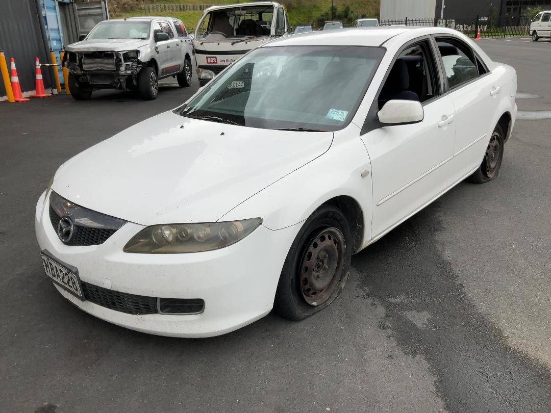 Photo '3' of Mazda Atenza