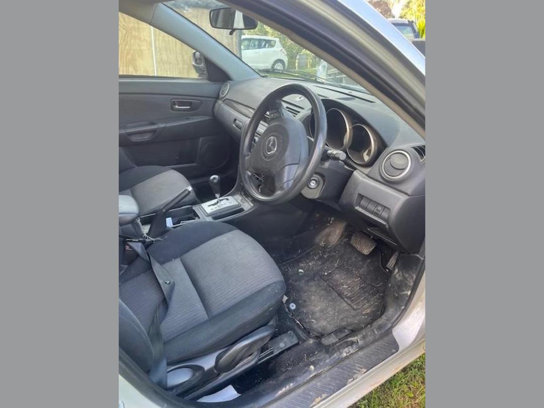 Photo '6' of Mazda Axela Photo '6' of Mazda Axela