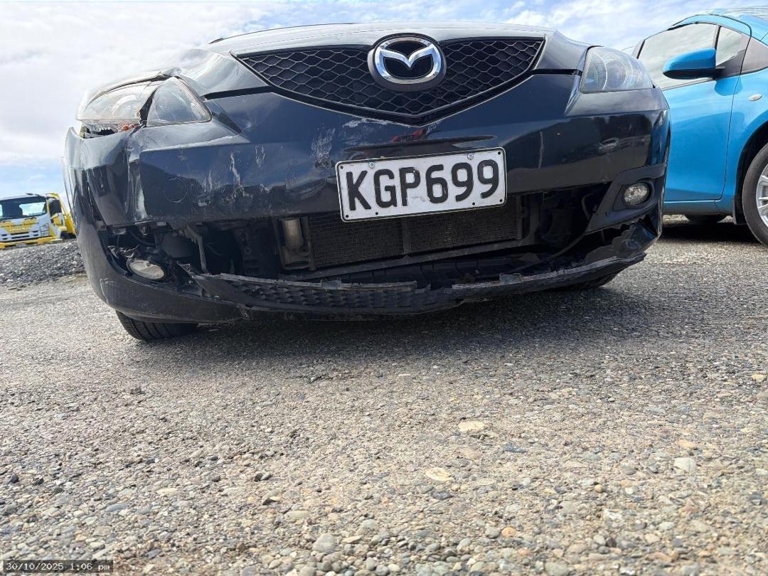 Photo '7' of Mazda Axela Photo '7' of Mazda Axela