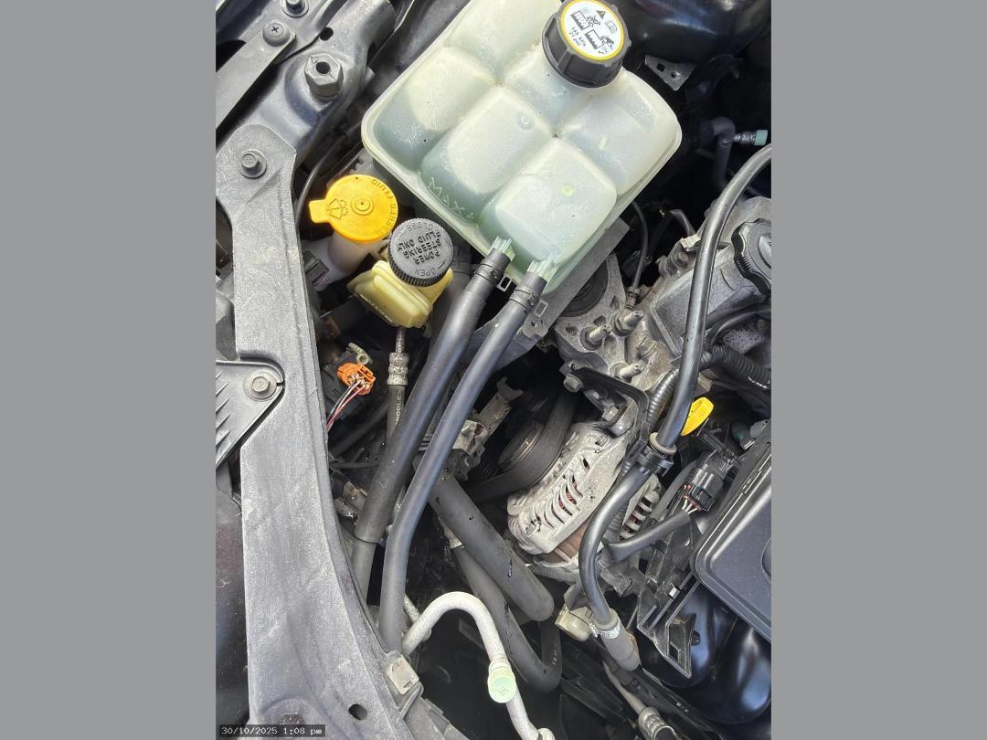 Photo '13' of Mazda Axela Photo '13' of Mazda Axela