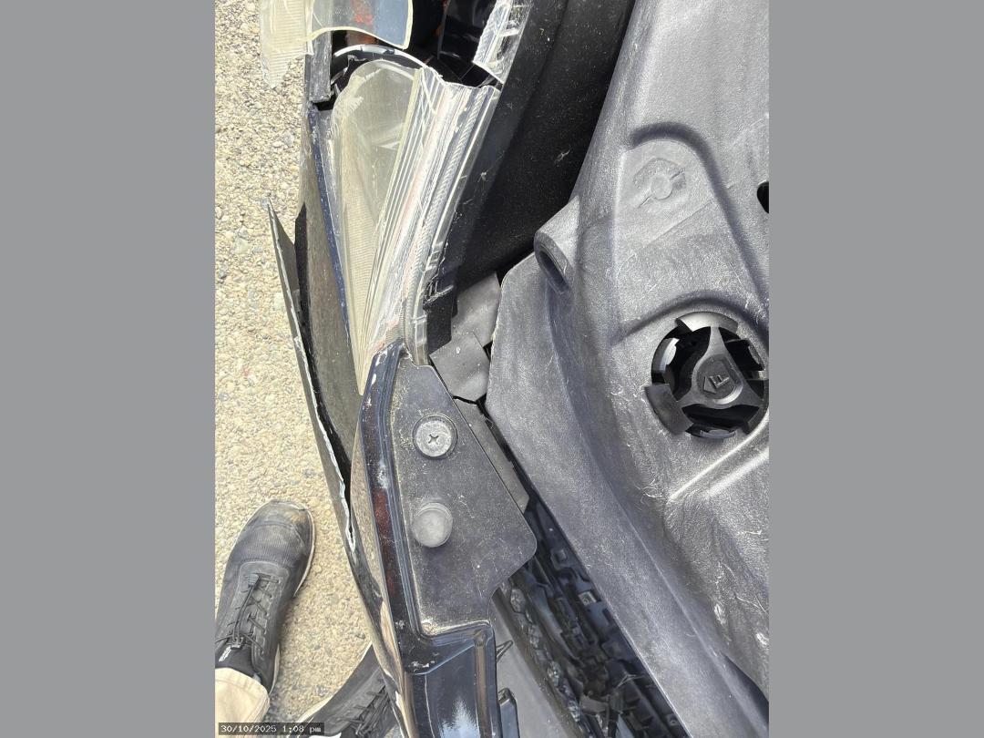 Photo '14' of Mazda Axela Photo '14' of Mazda Axela