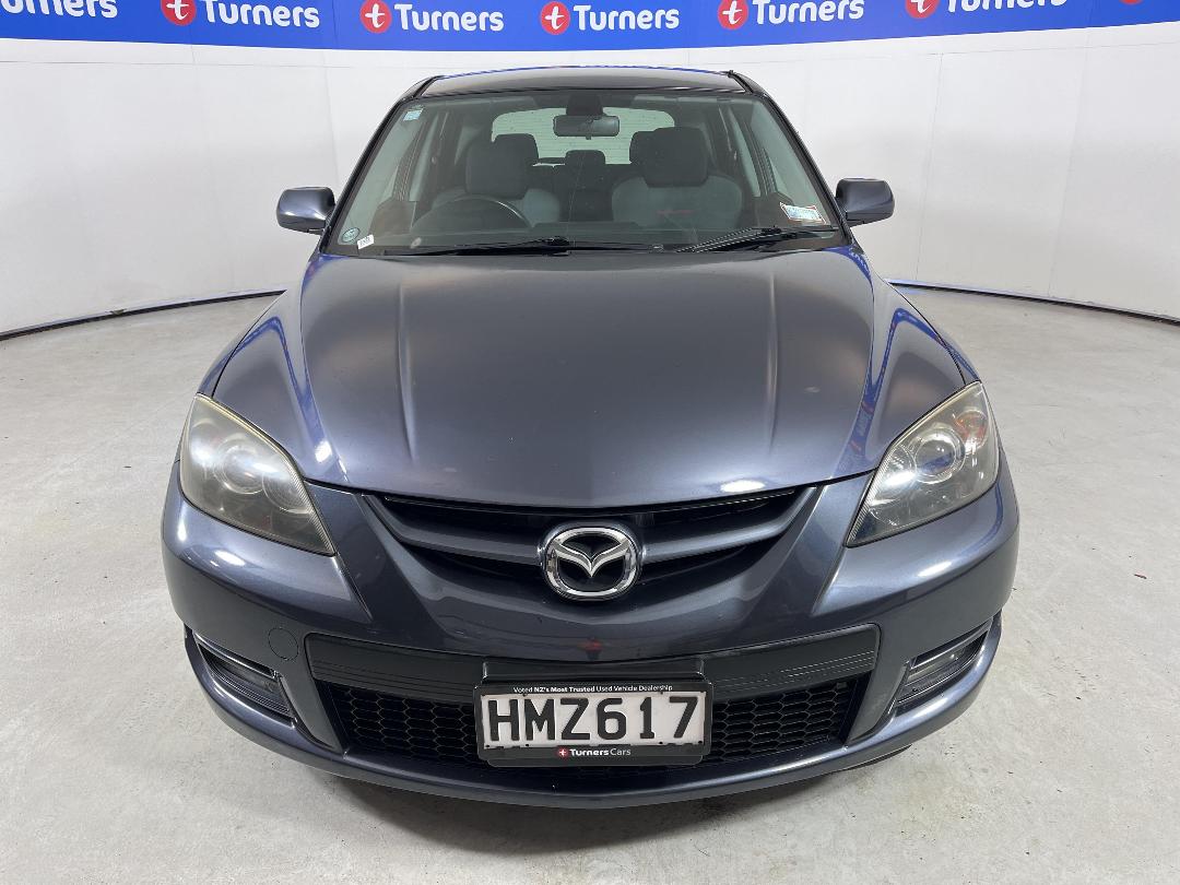 Photo '2' of Mazda Axela