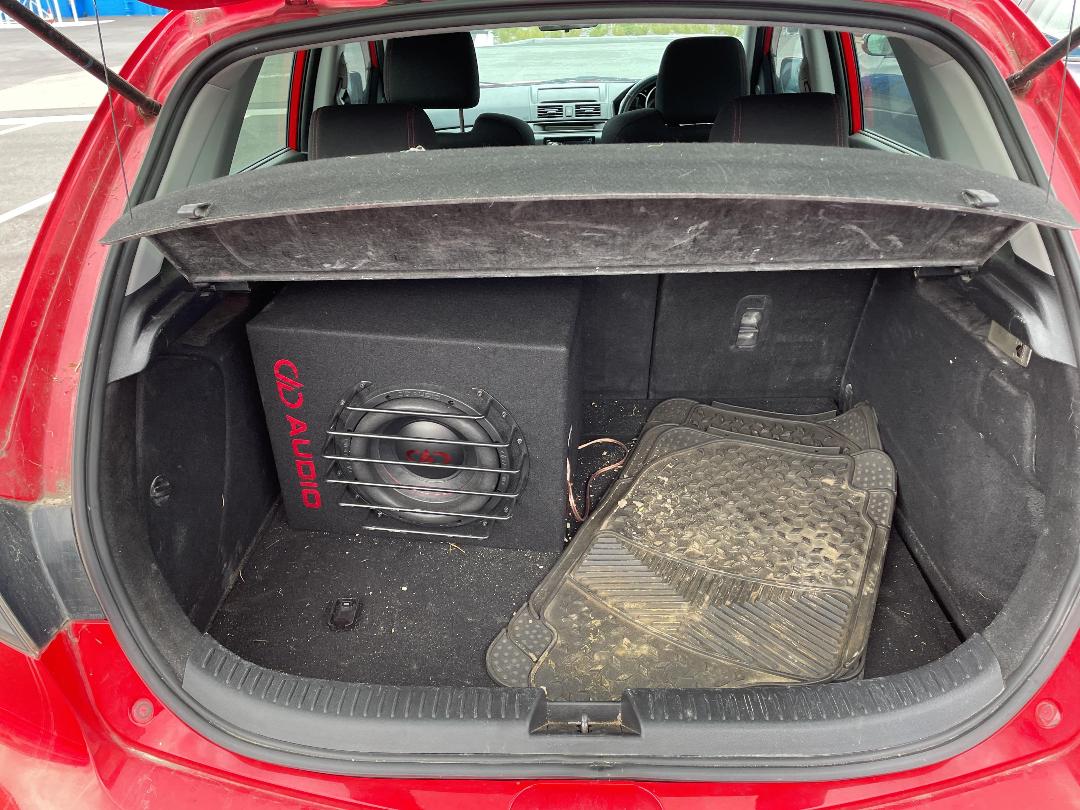 Photo '12' of Mazda Axela Photo '12' of Mazda Axela