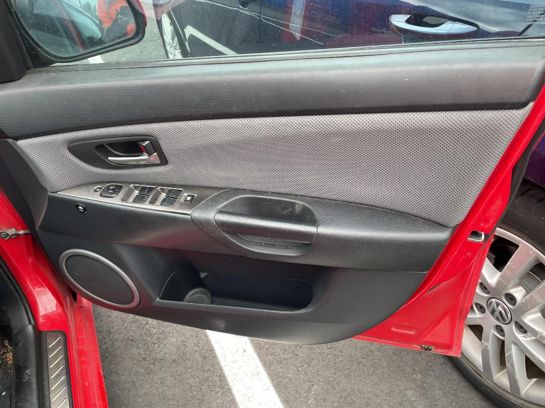 Photo '13' of Mazda Axela Photo '13' of Mazda Axela