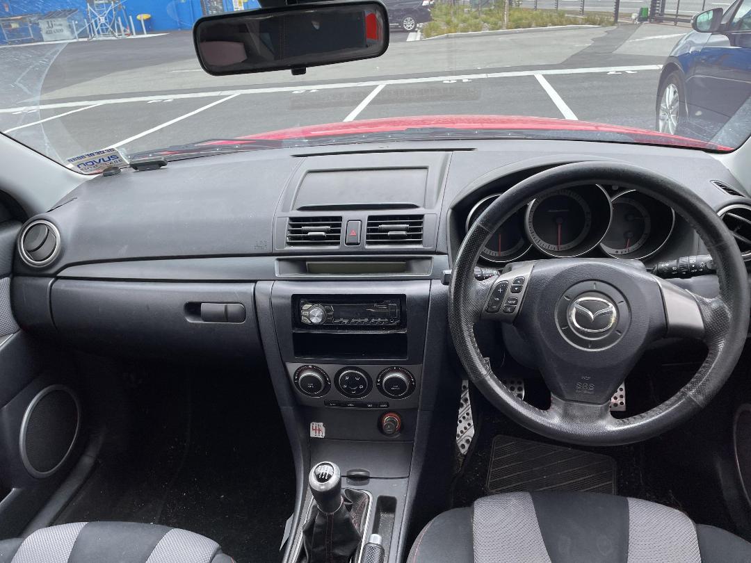 Photo '19' of Mazda Axela Photo '19' of Mazda Axela