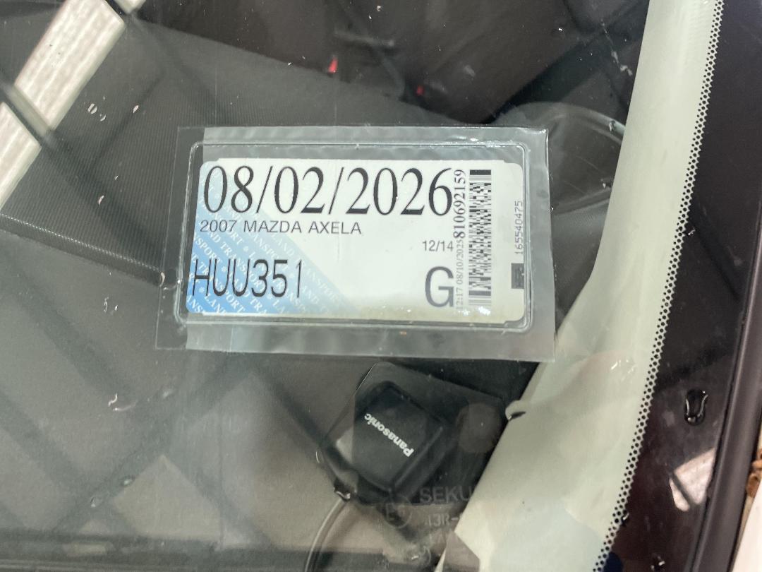 Photo '12' of Mazda Axela Photo '12' of Mazda Axela