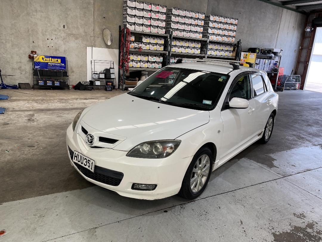 Photo '3' of Mazda Axela Photo '3' of Mazda Axela