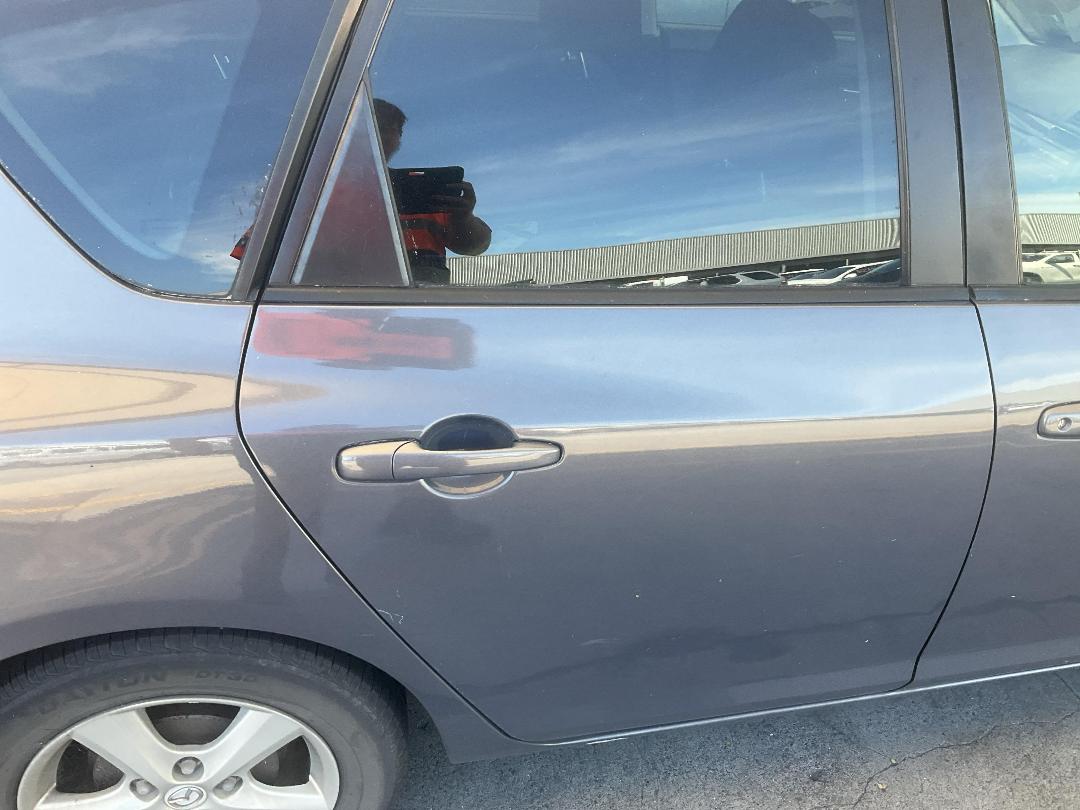 Photo '14' of Mazda Axela Photo '14' of Mazda Axela