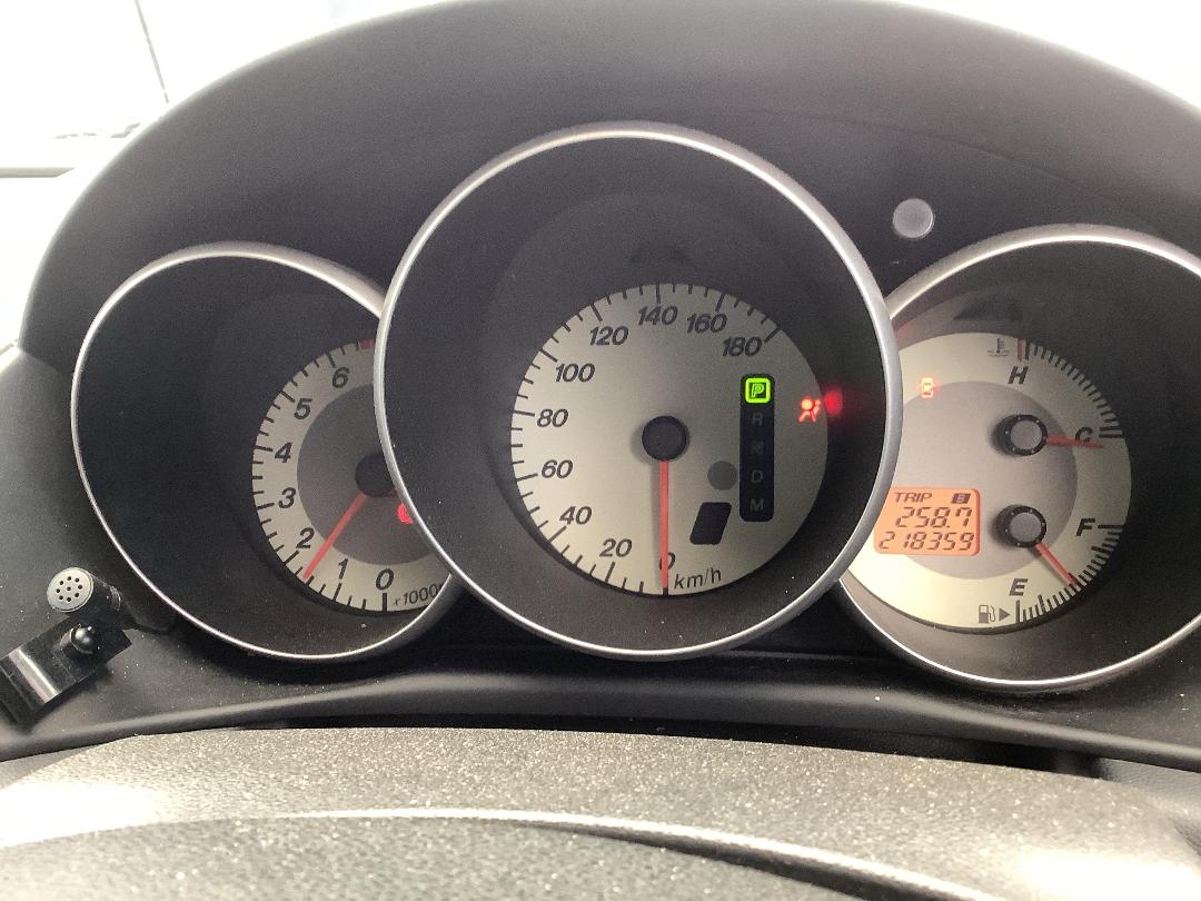 Photo '14' of Mazda Axela Photo '14' of Mazda Axela