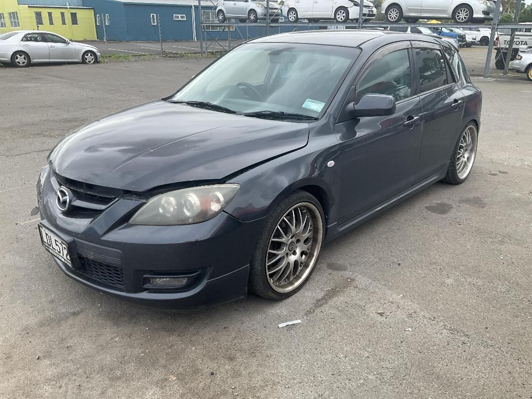 Photo '3' of Mazda Axela Mazdaspeed