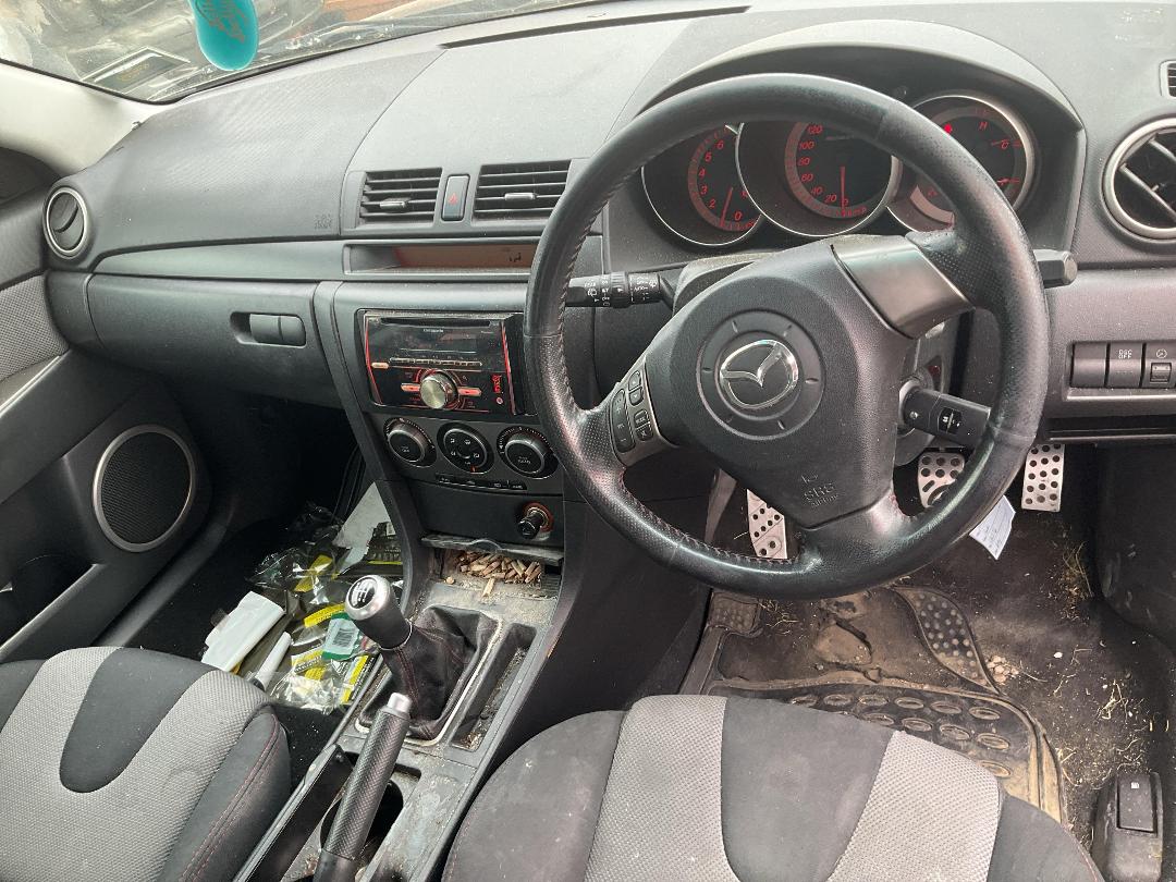 Photo '14' of Mazda Axela Mazdaspeed