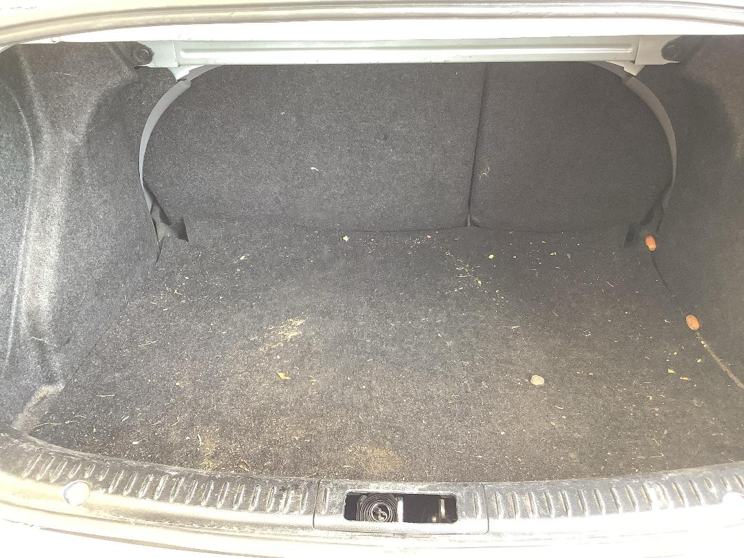 Photo '6' of Mazda Axela 15F