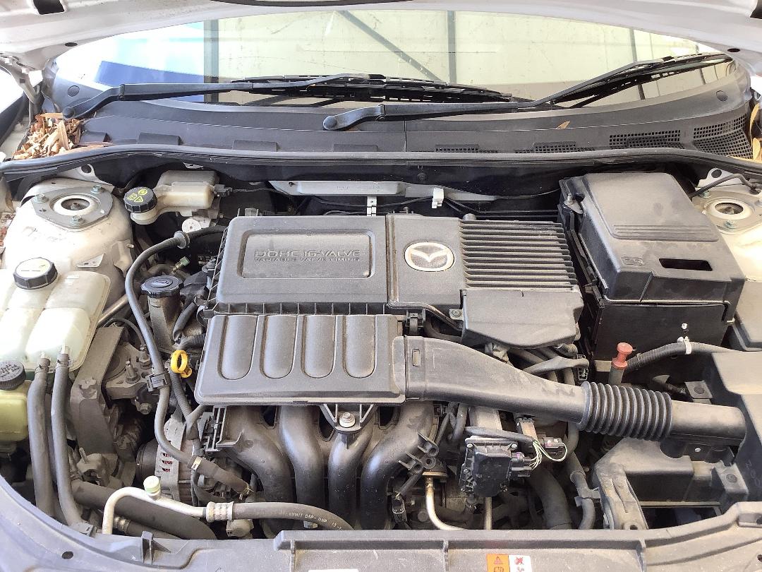 Photo '10' of Mazda Axela 15F