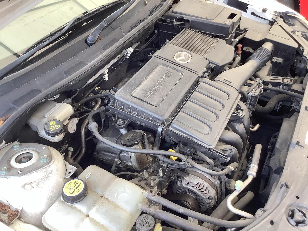 Photo '12' of Mazda Axela 15F