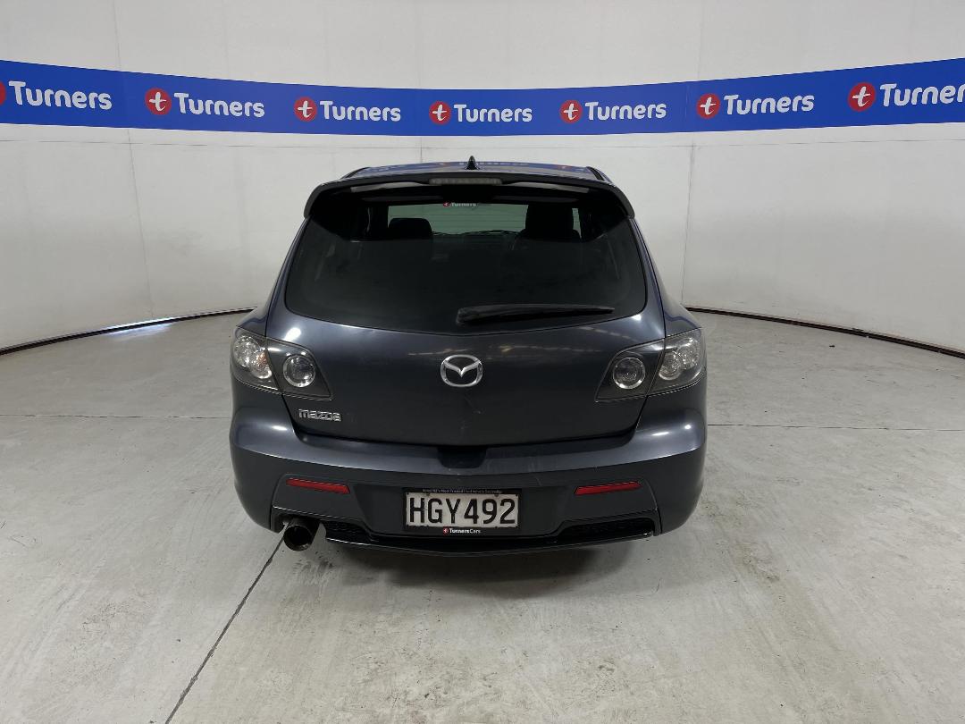 Photo '6' of Mazda Axela