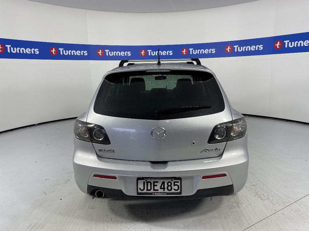 Photo '6' of Mazda Axela