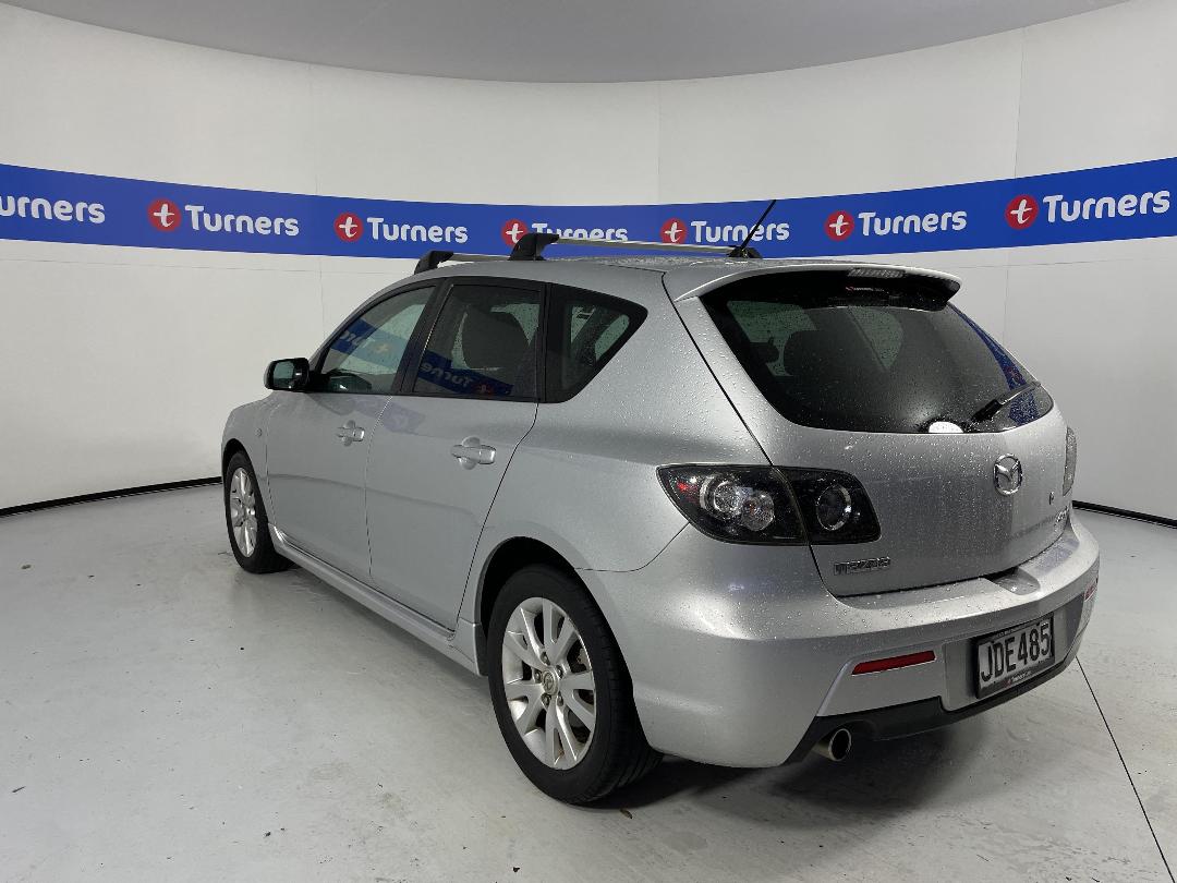 Photo '5' of Mazda Axela