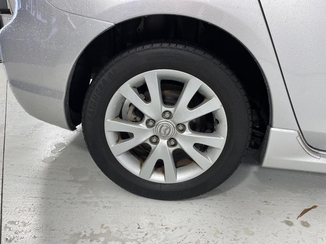 Photo '12' of Mazda Axela