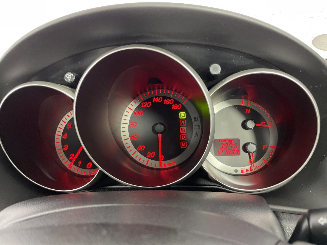 Photo '21' of Mazda Axela