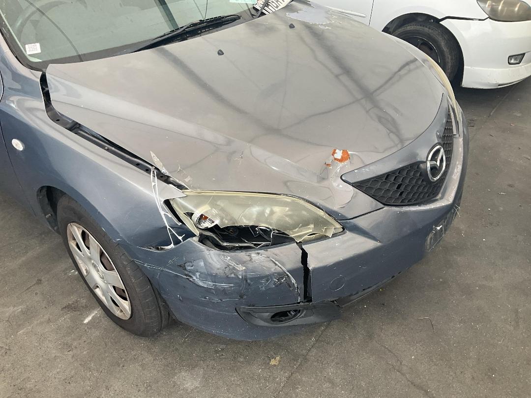 Photo '4' of Mazda Axela