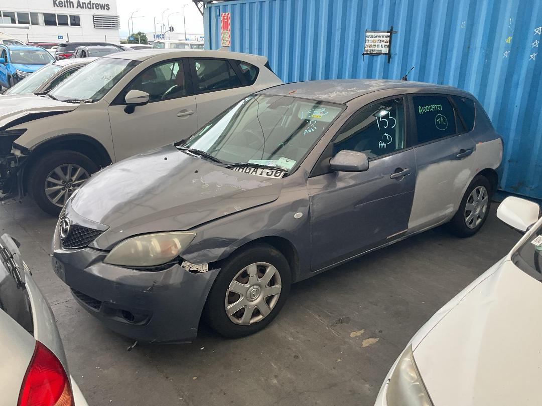 Photo '6' of Mazda Axela